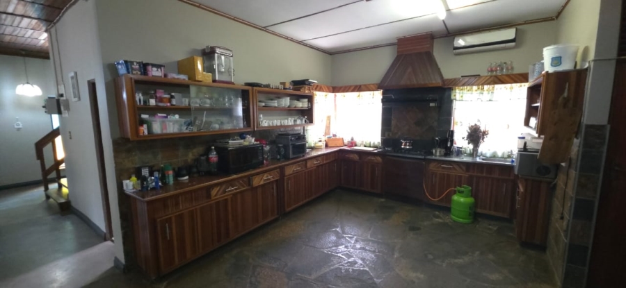 4 Bedroom Property for Sale in Songloed North West